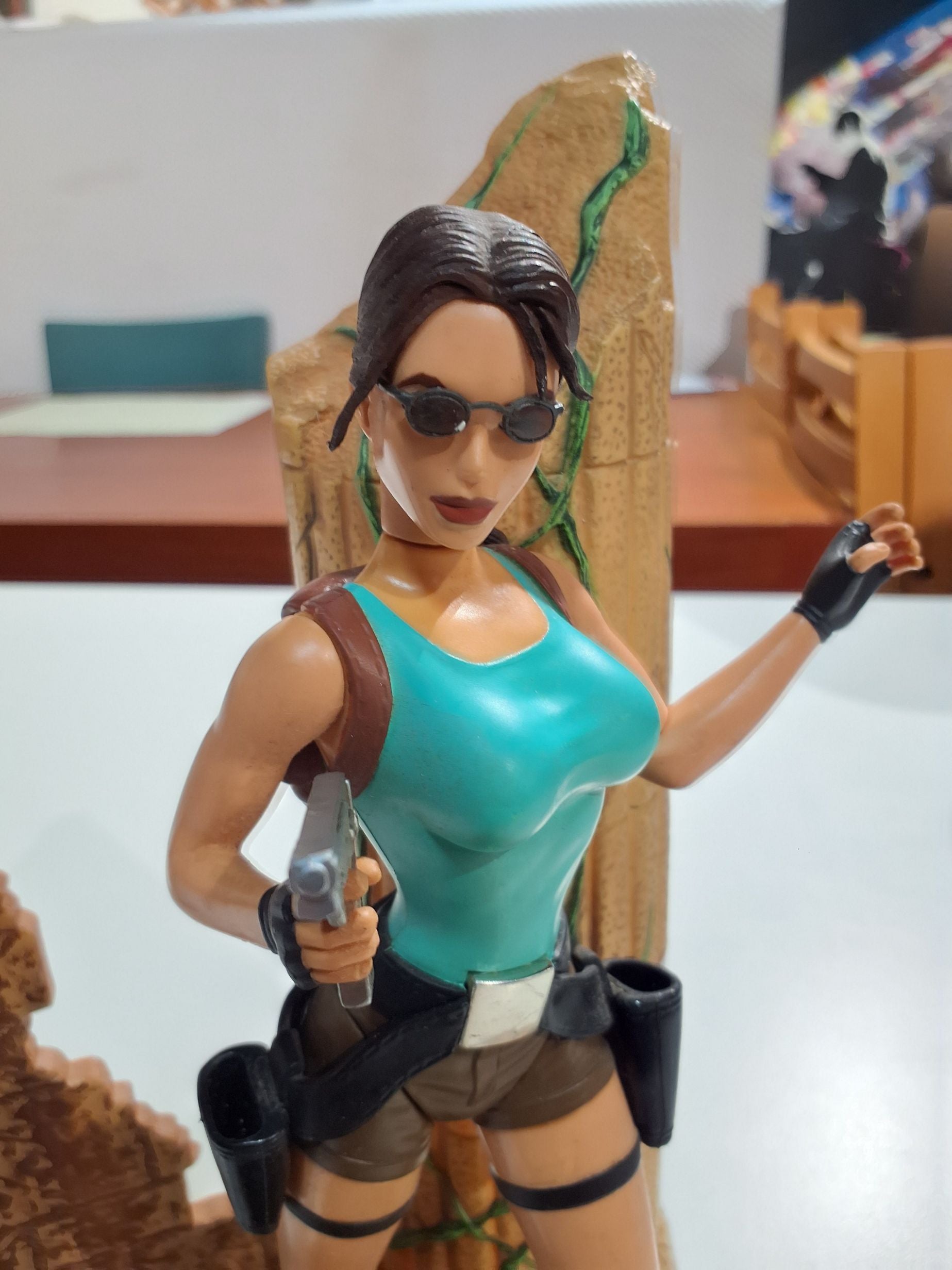 Tomb raider figur